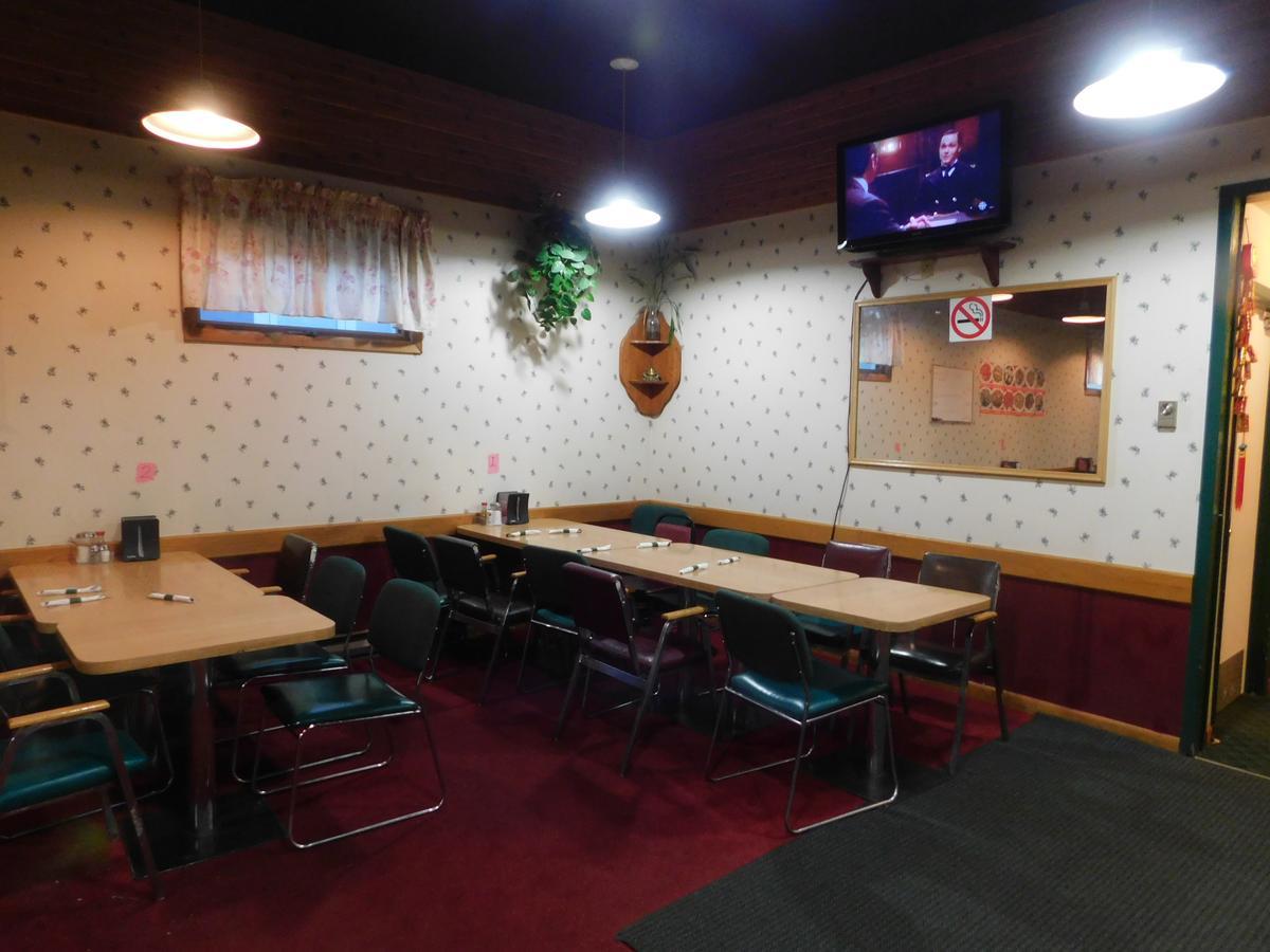 Lac du Bonnet The Lakeview Inn מראה חיצוני תמונה